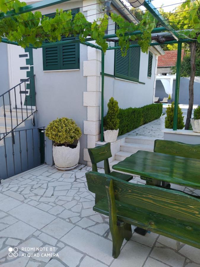 Holiday Home Zezevica - Heated Pool Šestanovac Exterior foto